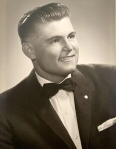 Kenneth Glinski '64